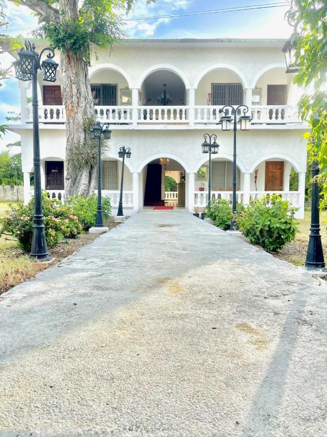 Summerset Residence Negril Exterior photo