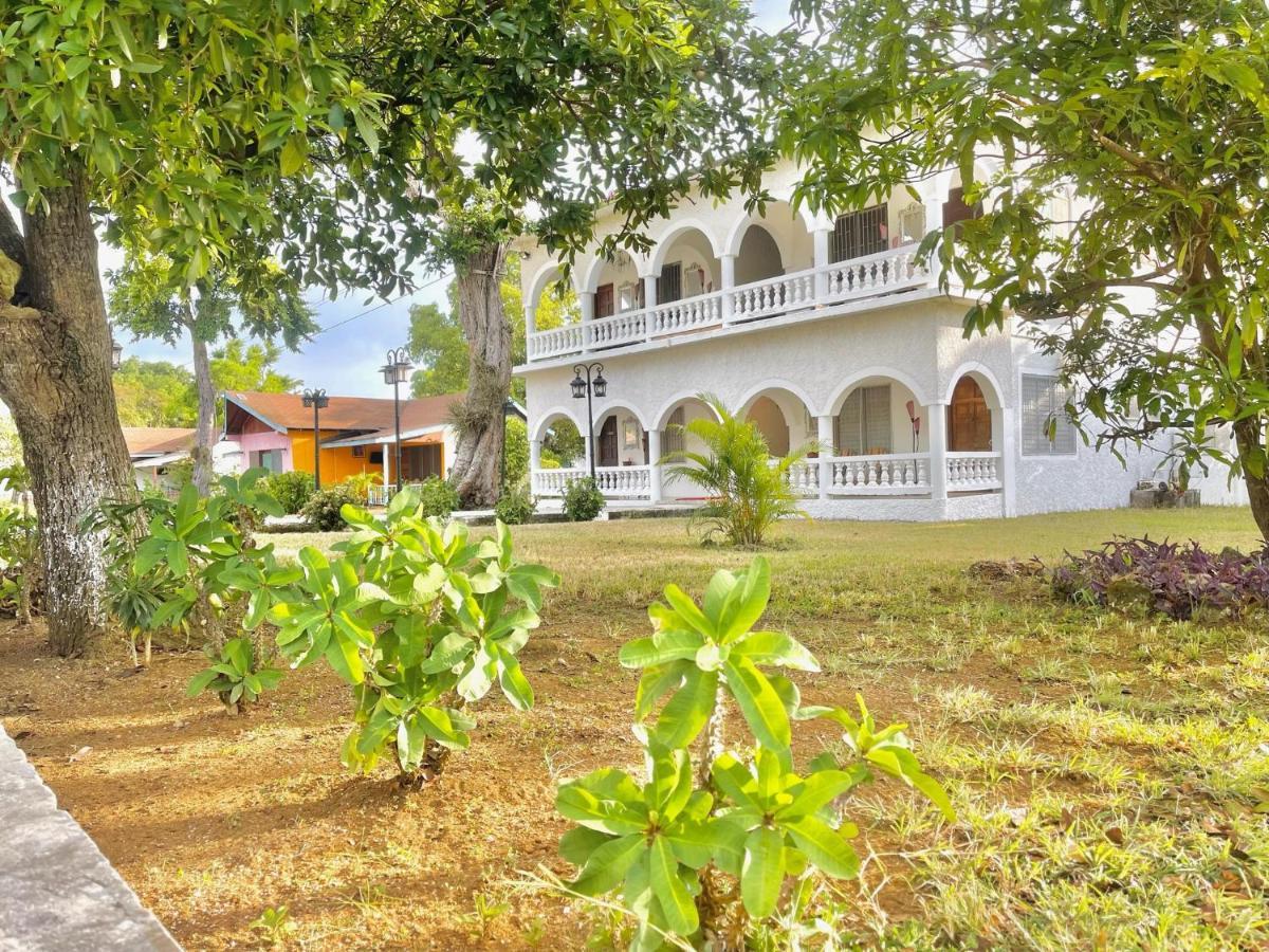 Summerset Residence Negril Exterior photo