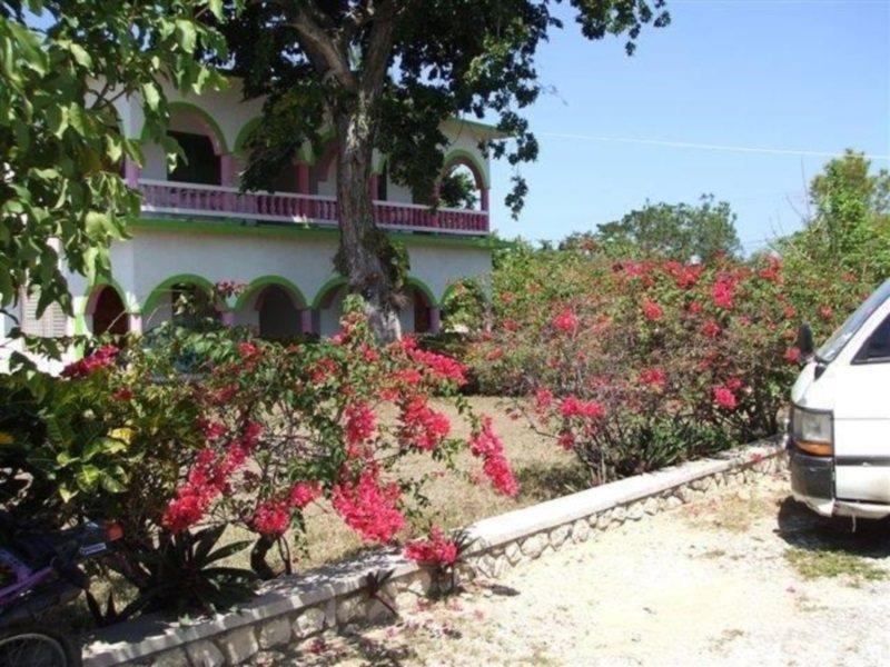 Summerset Residence Negril Exterior photo