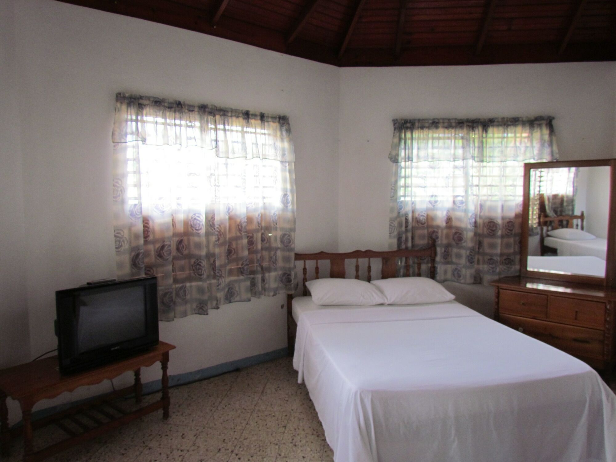 Summerset Residence Negril Exterior photo